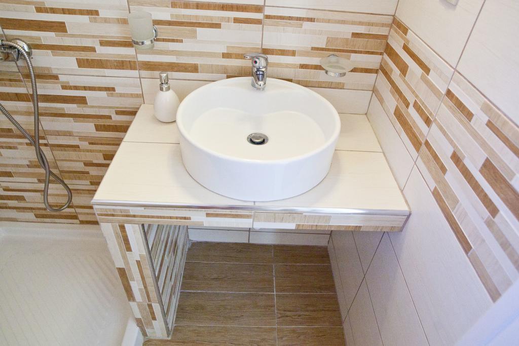Sunelen Studios Vrasná Habitación foto