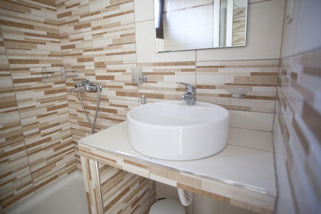 Sunelen Studios Vrasná Habitación foto